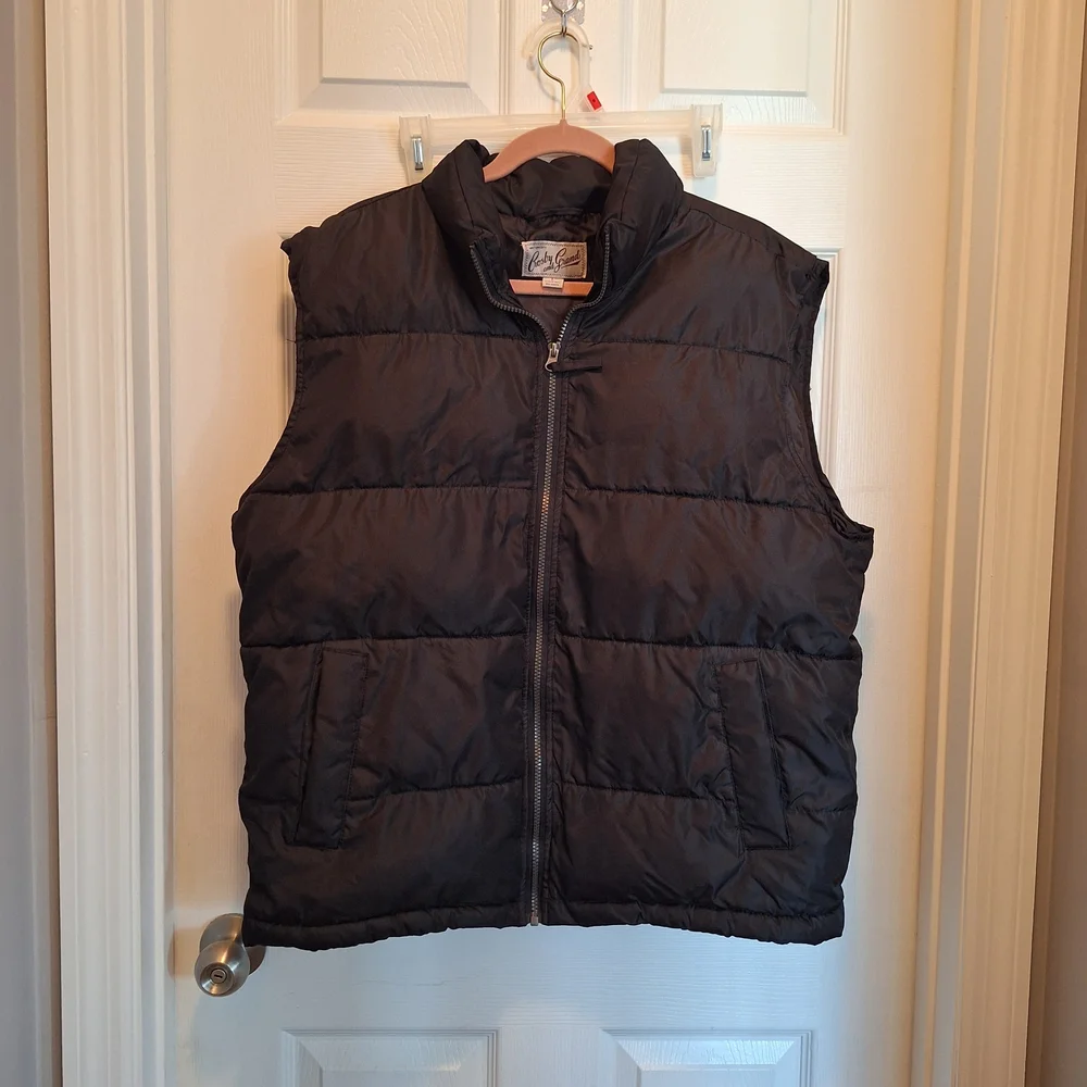 Crosby And Grand Women's Black Quilted Puffer Vest Outerwear